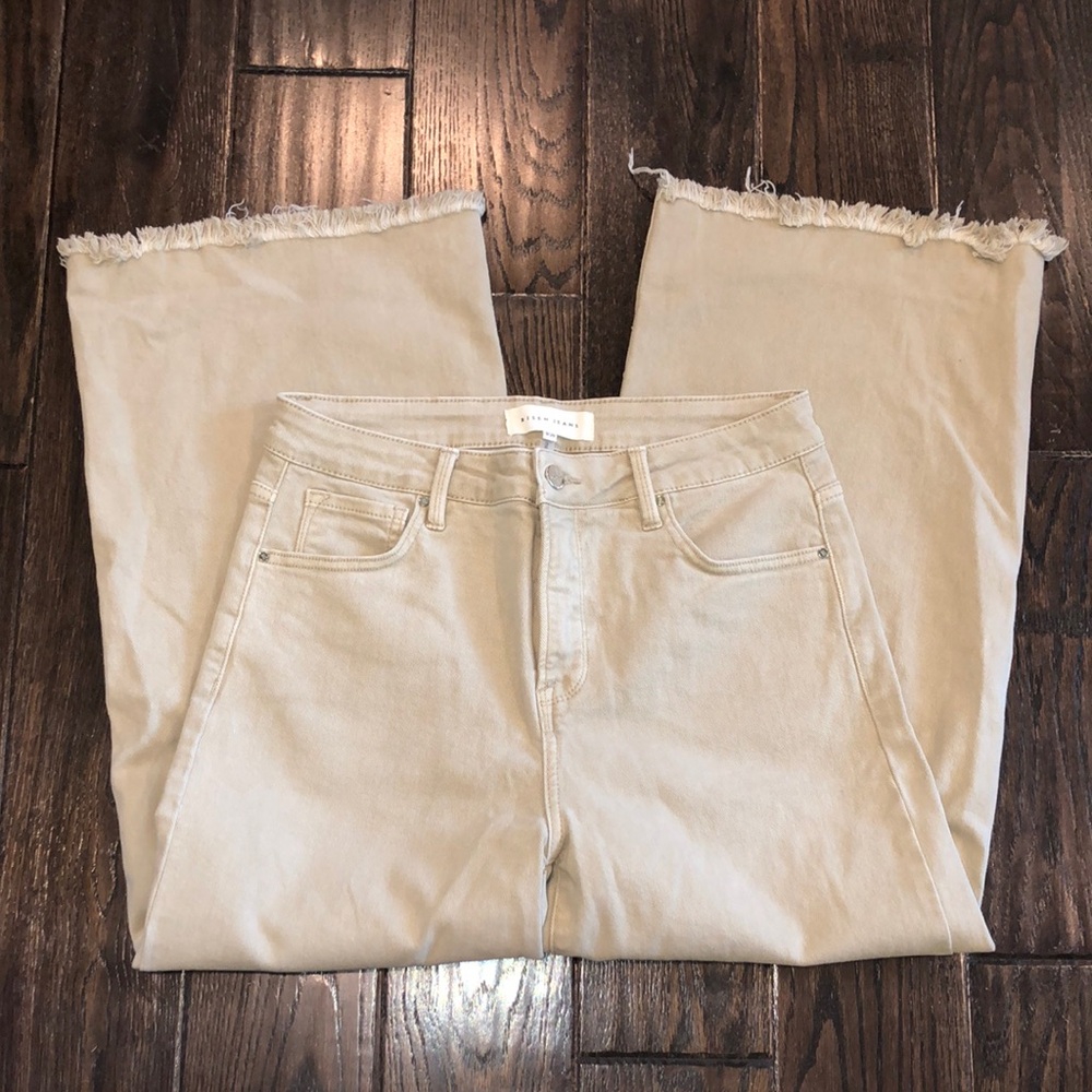 Risen tan wide leg jeans size 9/29